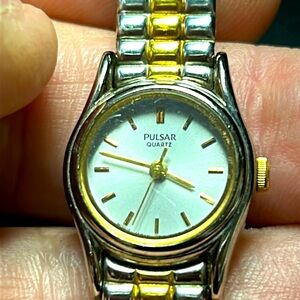 Lady’s Pulsar Watch